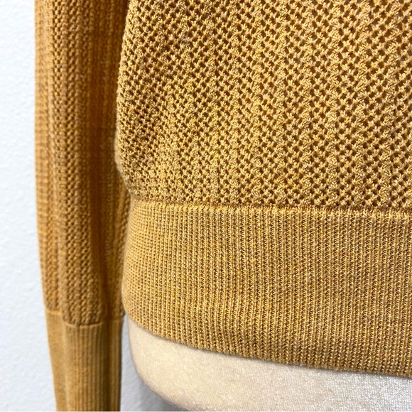 The Odells Classic Pointelle Sweater - Picture 6 of 10